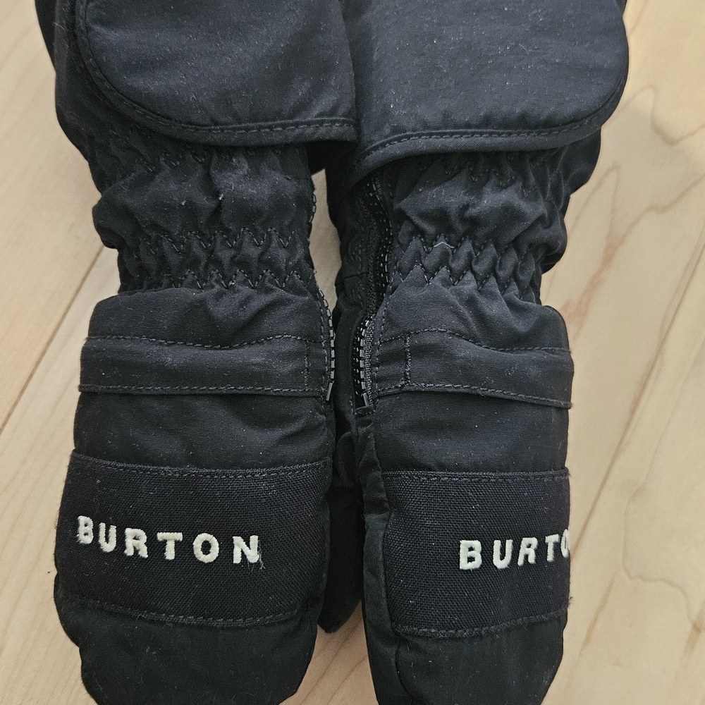 Burton Black Mittens